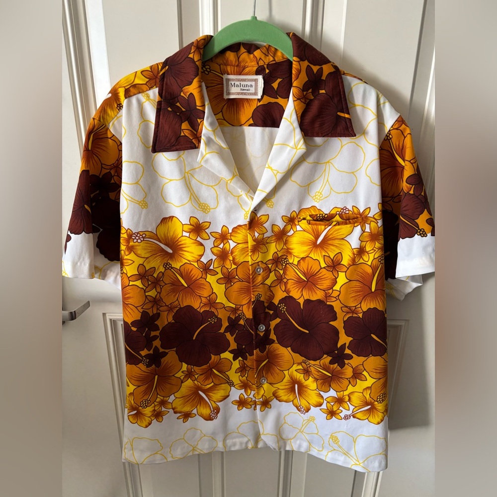 Men’s Hawaiian shirt